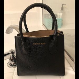 Michael Kors Mercer pebbled leather bag